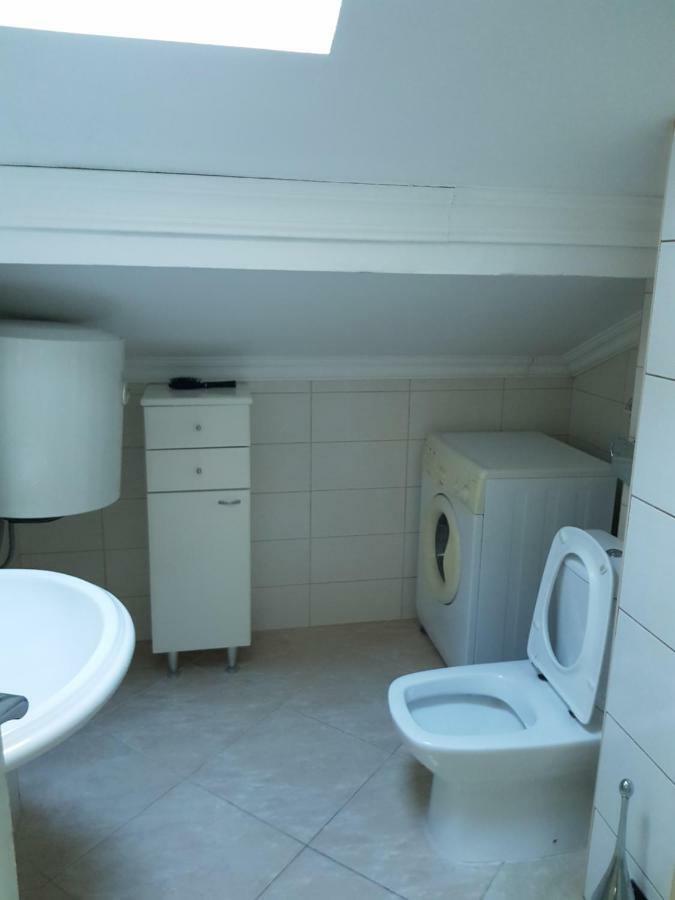 Emi Apartment Budva Ngoại thất bức ảnh
