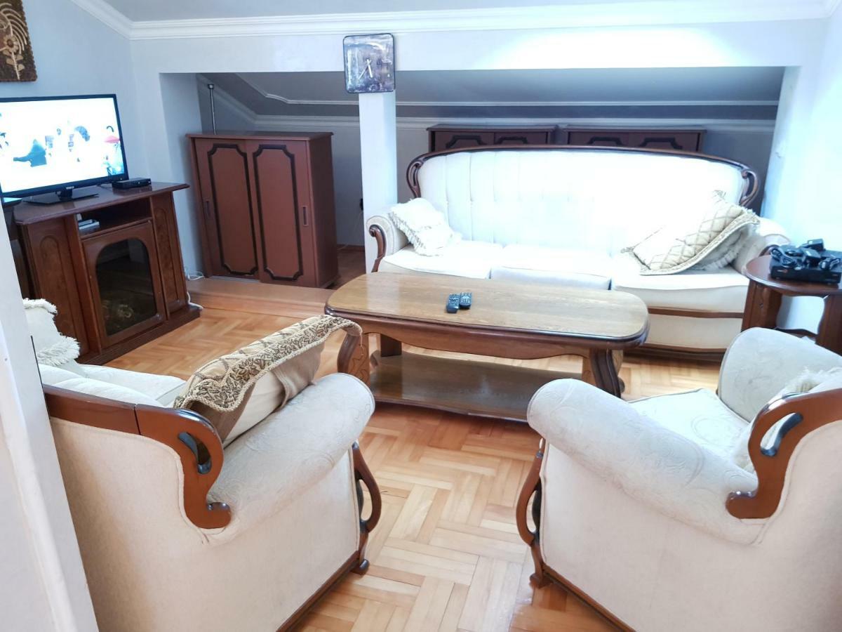 Emi Apartment Budva Ngoại thất bức ảnh