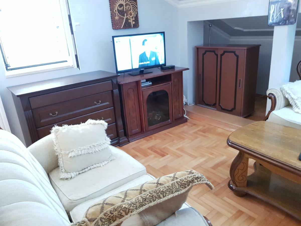 Emi Apartment Budva Ngoại thất bức ảnh